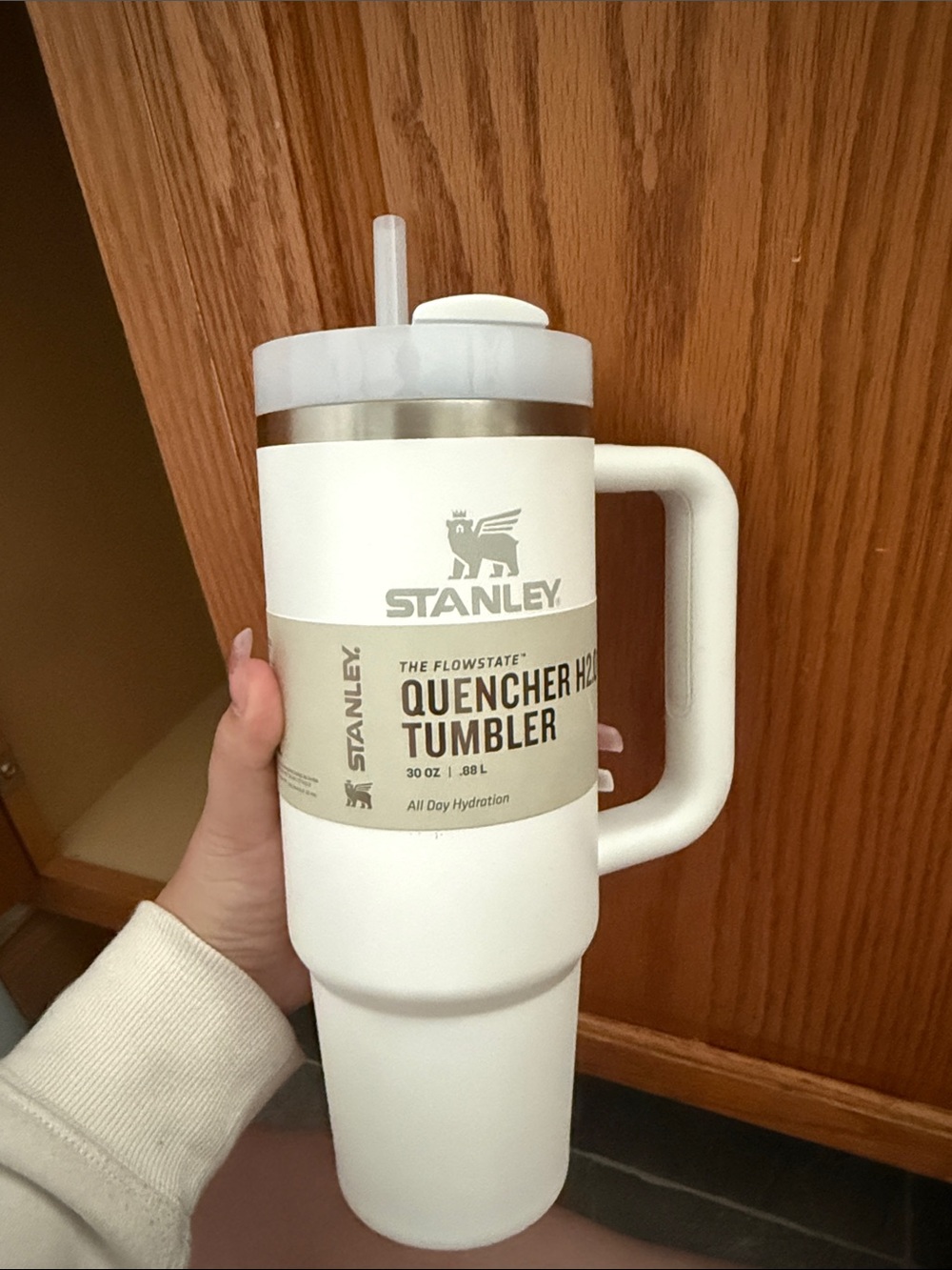 Stanley White Quencher Tumbler with Handle and Straw
